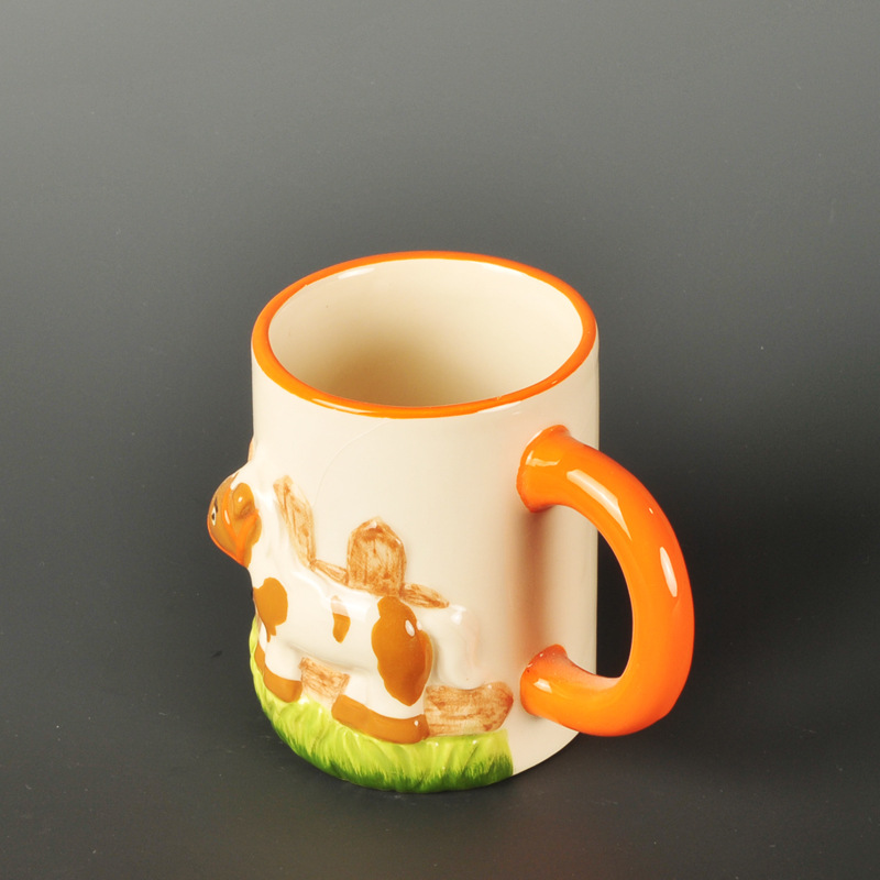 Han wind ins vacas lecheras en relieve dibujos animados lindos con mango taza de desayuno de animales taza de agua de marca de cerámica tridimensional leche
