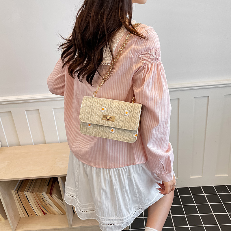Bolsa de hombro de moda de cadena trenzada 2026 verano nuevo estilo simple de moda casual elegante bolso de tramo oblicuo
