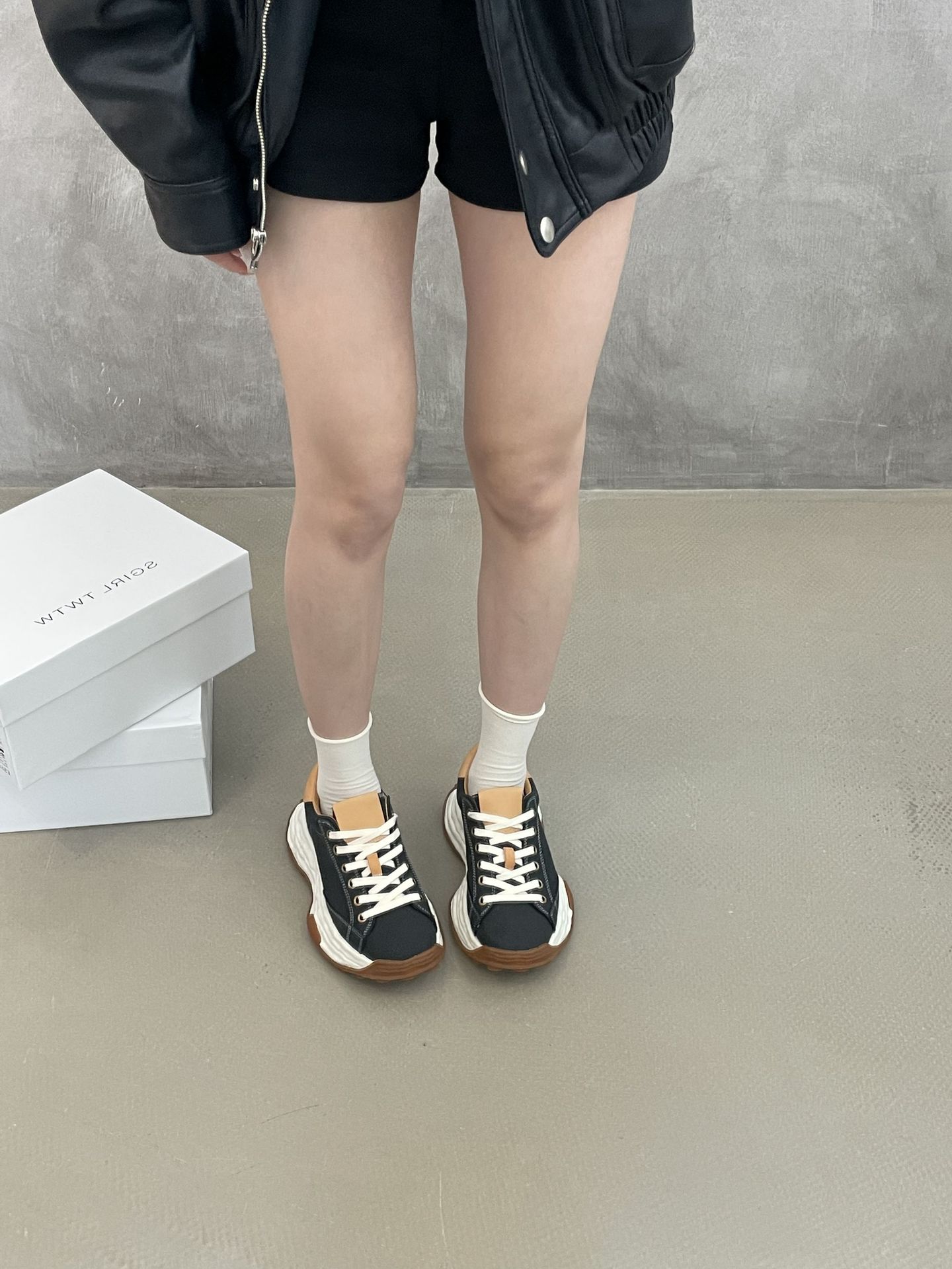 SGIRL TWTW High-End Design Casual For Women 2025 Thick-Soled Forrest Gump Dissolving Sports Versatile Dad Shoes_vogvips.com