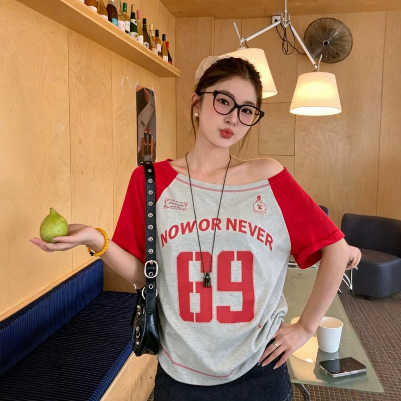 Super Stylish American-Style Off-Shoulder Color-Block Letter Short-Sleeve T-Shirt for Women, New Summer Style, Loose Fit, Slimming, Casual Sports Top Super Stylish American-Style Off-Shoulder Color-Block Letter Short-Sleeve T-Shirt for Women, New Summer Style, Loose Fit, Slimming, Casual Sports Top