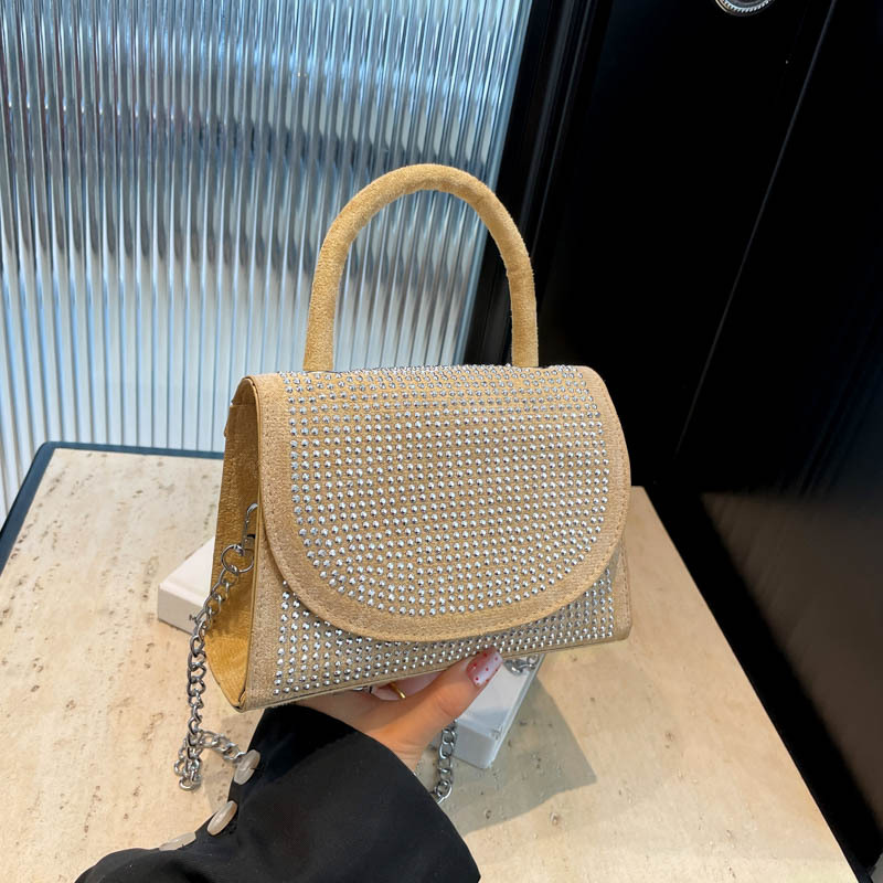 Bolso de mano de moda retro mujer 2024 nuevo bolso de moda extranjero bolso de hombro personalidad bolso de cadena caliente