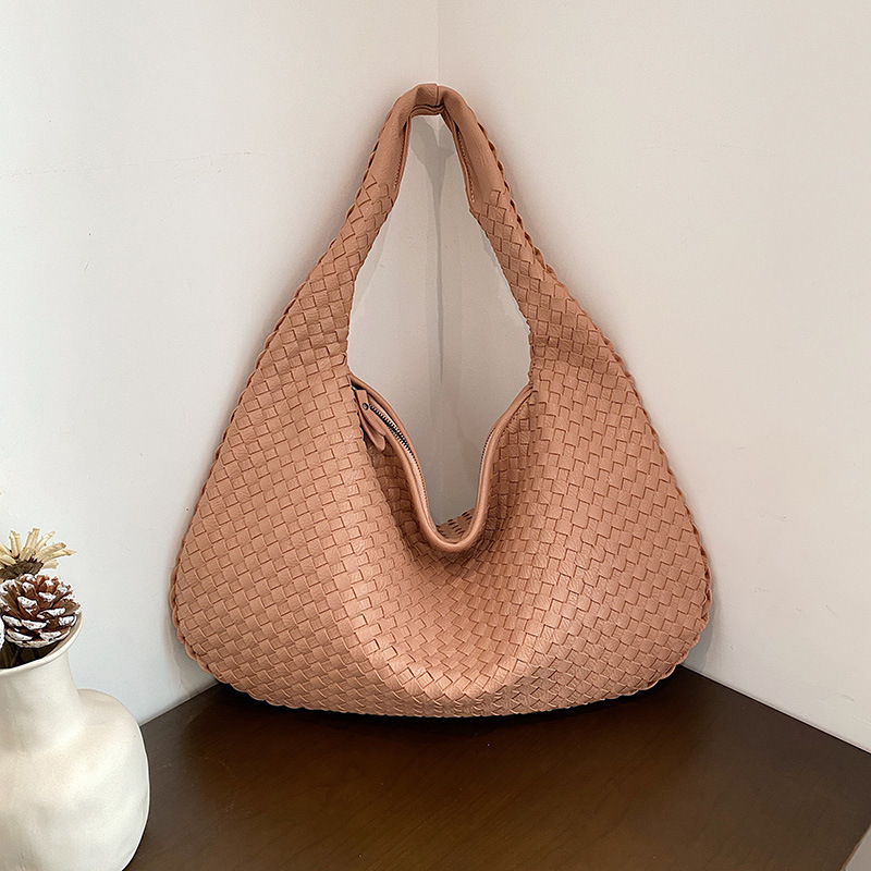 Cross-border Niche French-style Woven Bag Women's Atmospheric All-match Handbag Underarm Single-shoulder Texted Handbag Trendy