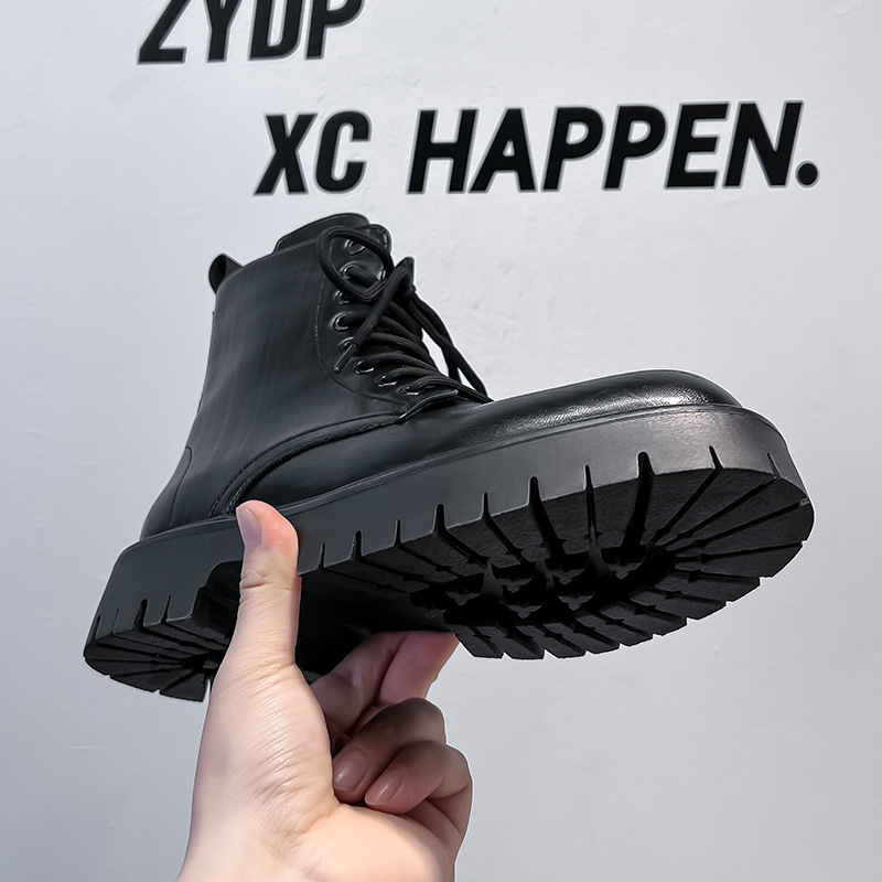 블랙은 내부 높이를 증가시킵니다.