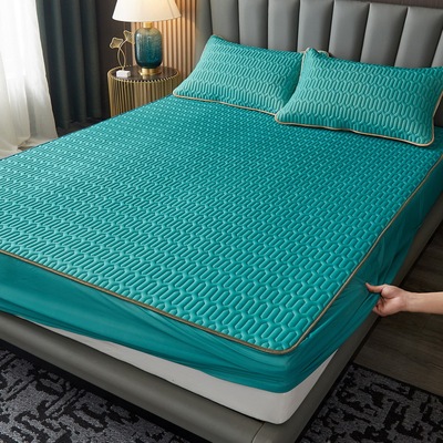 Borneol summer sleeping mat Bed cover latex Soft seats or berths Three non-slip fixed singleton summer Bedspread mattress Bedcover thickening