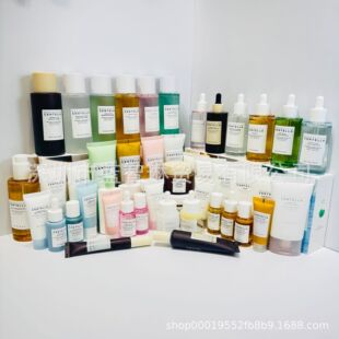 �羳�n��SKIN1004ϵ�зeѩ����˪ϴ���̿՚����ƿ���A���o