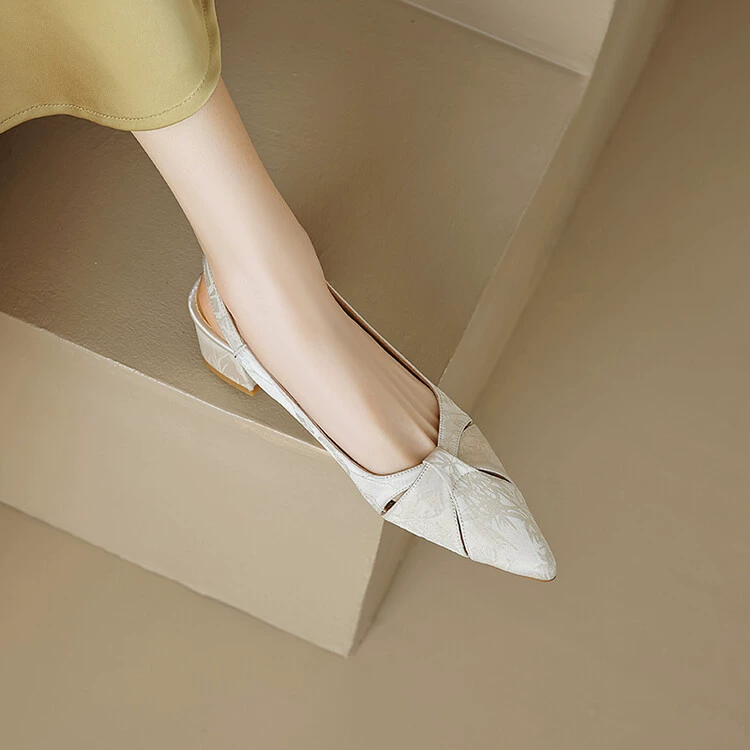 Новые китайские национальные стиль silk изящные туфли для весны и осени, новый заостренный нос, узкий рот, униформа Mary Jane Baotou сандалии для женщин