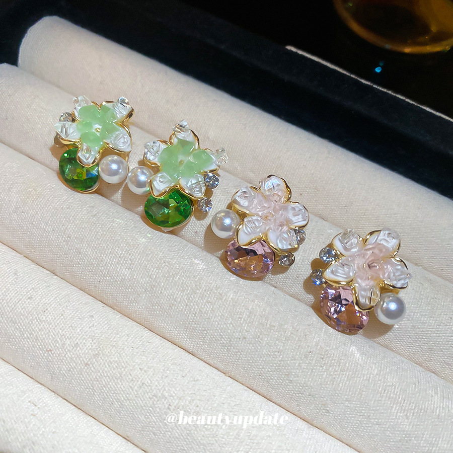 Pendientes de perlas de flor de cristal de diamantes con aguja de plata Pendientes de alta calidad Pendientes pequeños y frescos para mujer