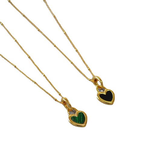 Japanese and Korean fashion, niche design, influencer, minimalist, exquisite, retro, black and white, double-sided heart pendant, beaded chain necklace for women