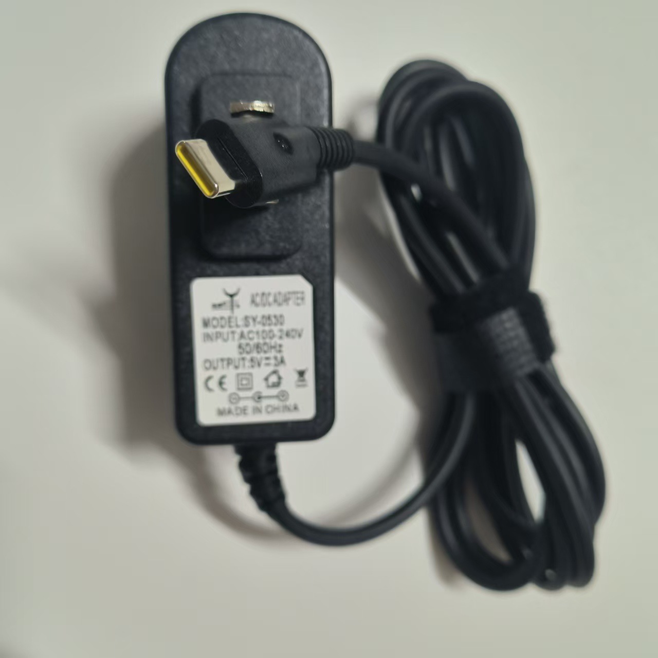 适源5V3A 30W  type-c口  SY-053000 电源适配器