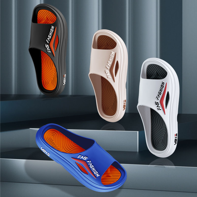 New style home slippers for men in summer, Korean version, trendy soft sole, thickened outer slippers, bathroom bathing slippers, non-slip slippers