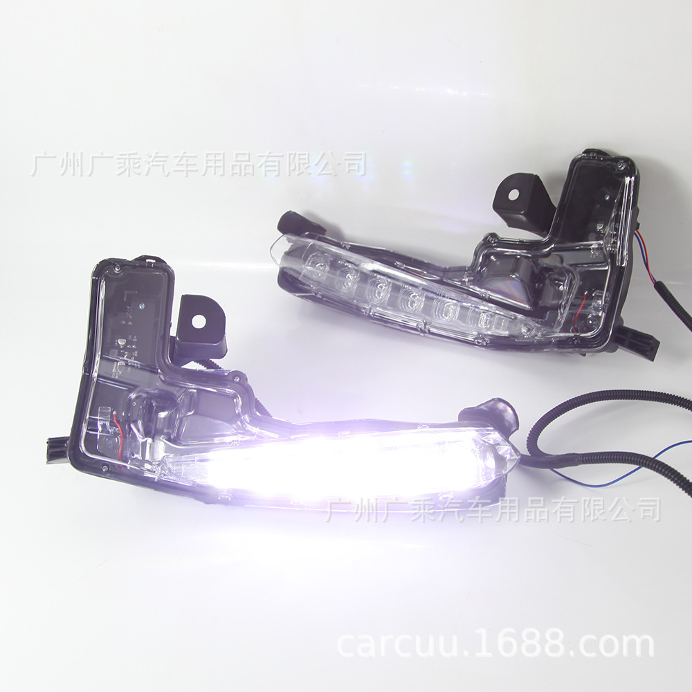 Aplicable a 17-18 versión americana Carolina LED luz corriente diurna Carolina SE luz corriente diurna Corolla SE