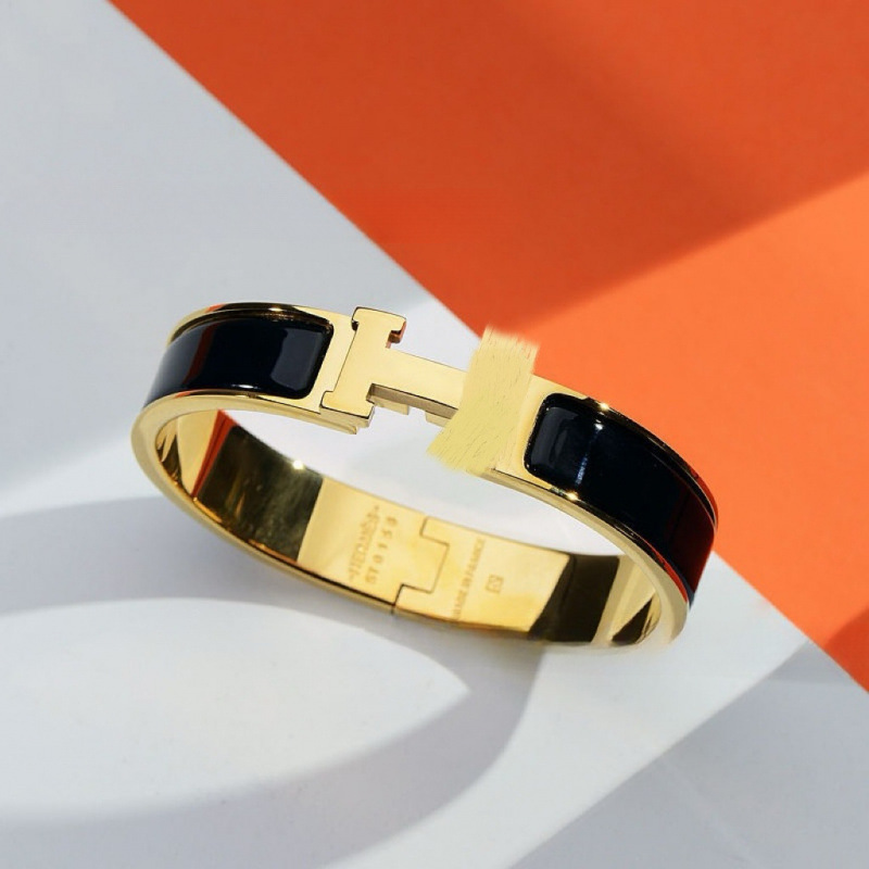 Golden black bracelet