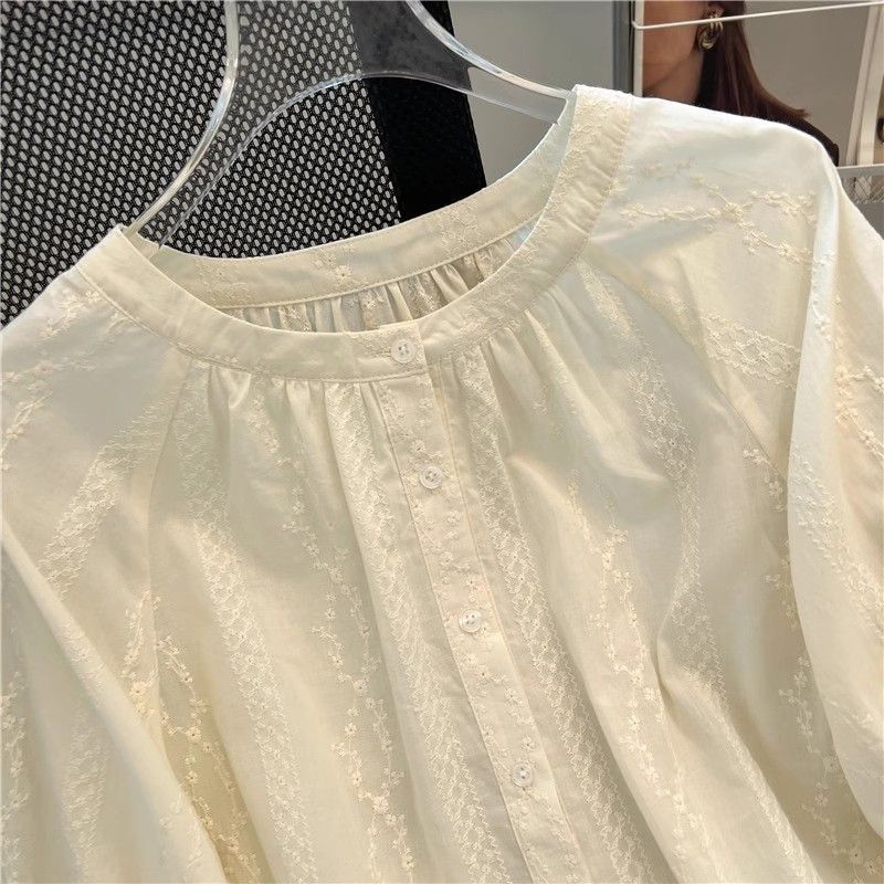 フレンチレトロ刺繍半袖シャツ女性のための夏の2025新しいルーズスリム西洋スタイル年齢軽減ベビードールシャツトップ|undefined