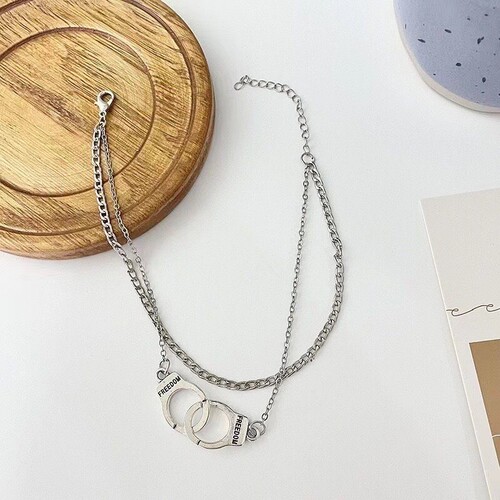 Trendy Cross-border Selling Jewelry from Europe and America, Summer Beach Style, Unique Turtle Design, Double-Ring Lock Pendant Ankle Chain for Women