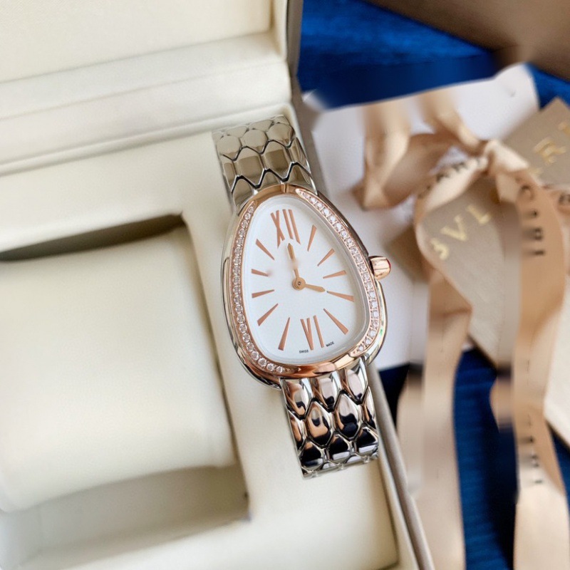 Baojia reloj de serpiente moda reloj de mujer de París lujo ligero cuello blanco libro rojo recomendado