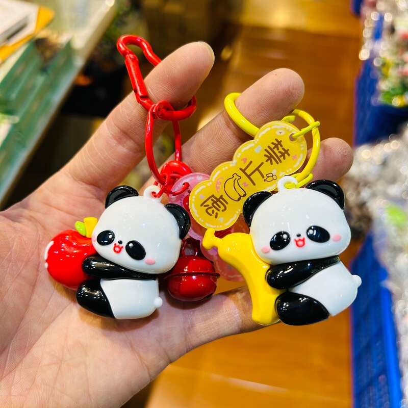 新しいクリエイティブパンダハグフルーツキーホルダークリエイティブかわいい漫画パンダペンダント成都旅行ギフト|undefined