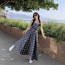 实拍 2025春夏新款韩版拼色格纹抹胸度假美裙收腰中长款连衣裙女