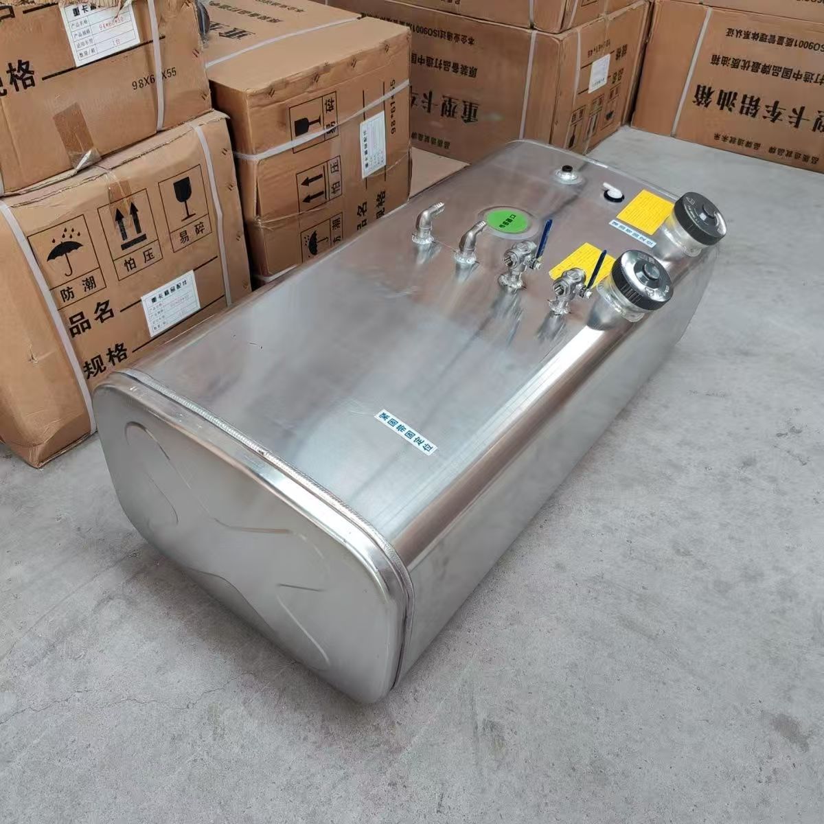 Suitable for Sinotruk Howo Aluminum Alloy Fuel Tank 113*65*68, Customized Fuel Tank for Shandeka Diesel Truck