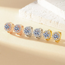 ��Ʒֱ�����Nһ������Īɣʯ���h���ƷŮʿ�r�К��|�A���p�ݶ���