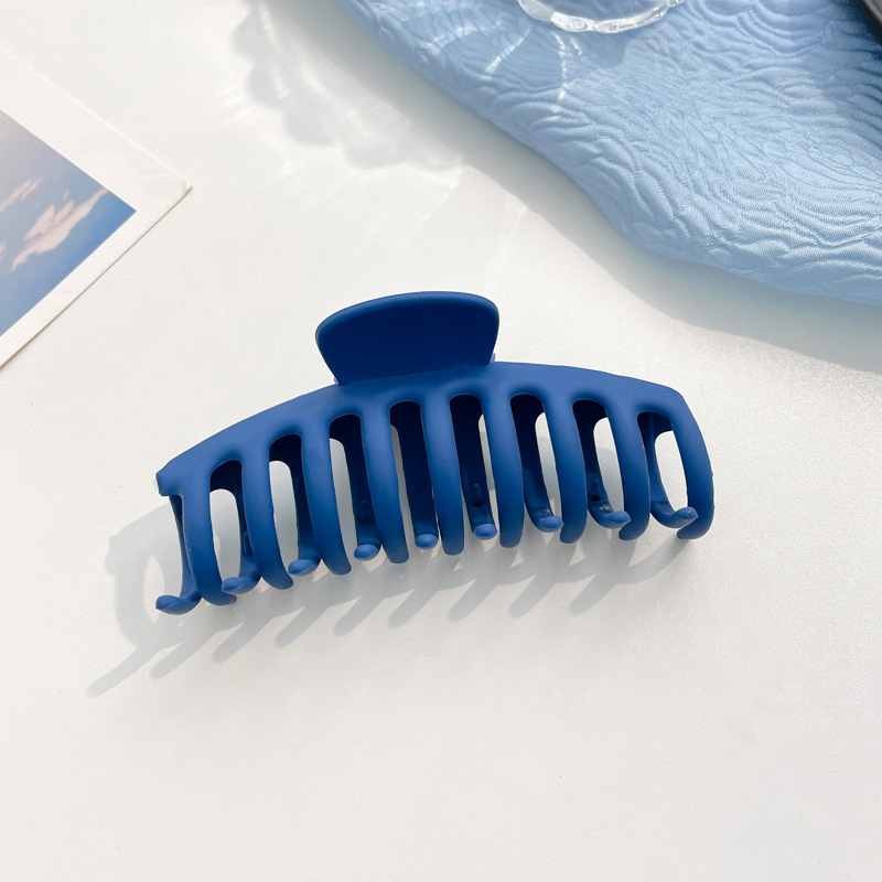 Cabeza pequeño tamaño clip de pelo temperamento tiburón clip tocado Klein Blue Ball Head clip hembra Otoño e Invierno accesorios para el cabello