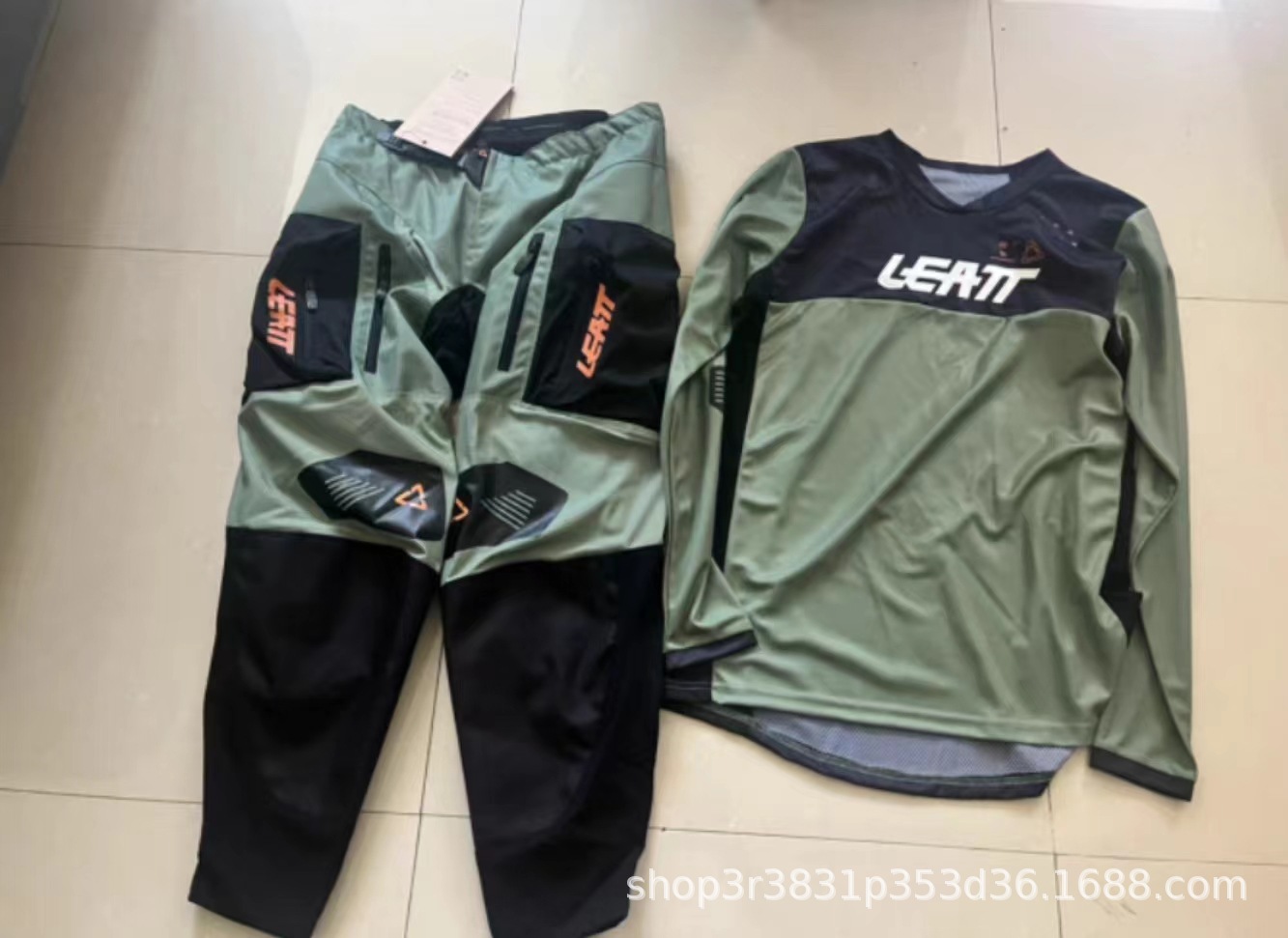 2022 nuevo ATTLE5.5 trajes de motocicletas trajes de carreras de motocicletas de montaña