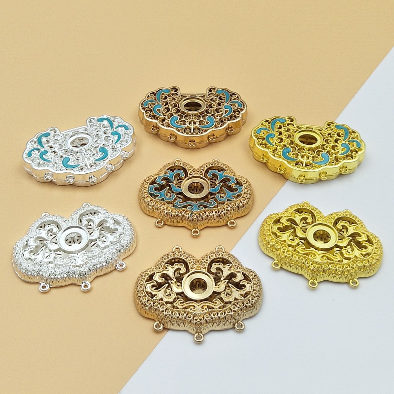 새로운 합금 다공성 중공 파 목걸이 안전 잠금 펜던트 클래식 의류 소재 꾸밈 보석 액세서리