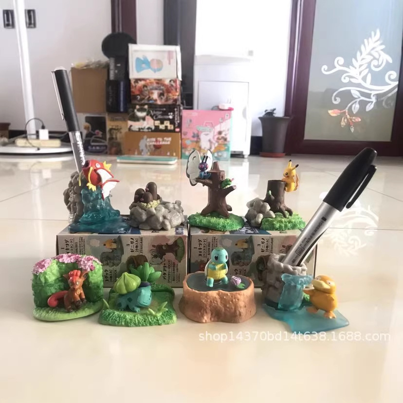 Pen Holder