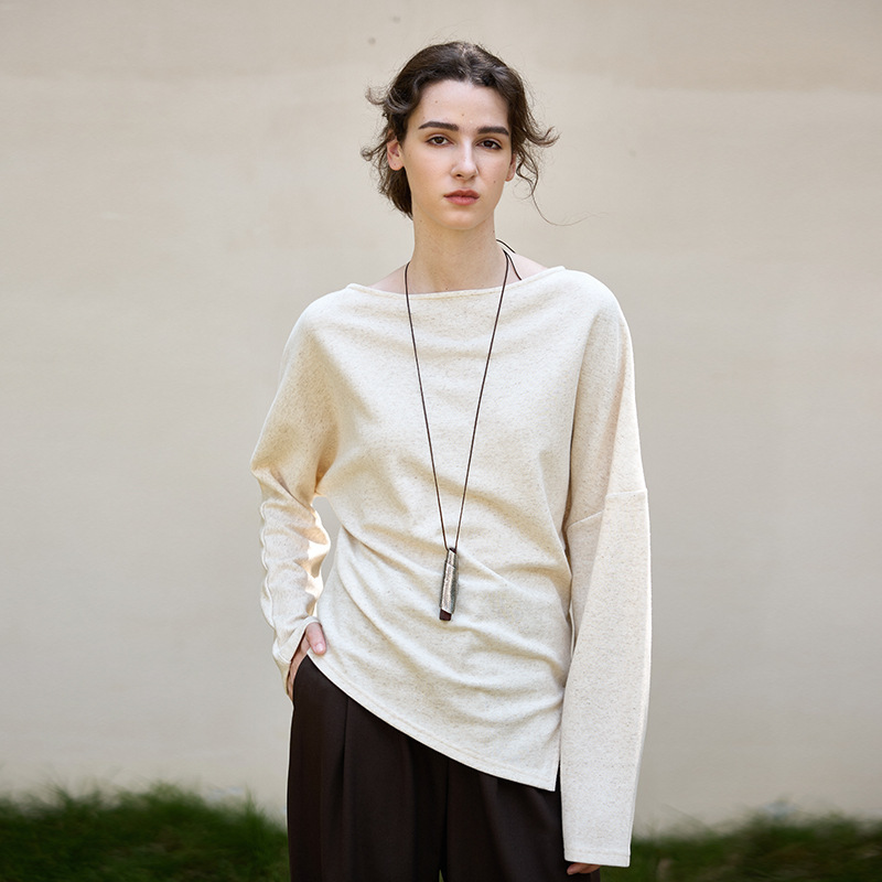 Old Money Style Cotton and Linen Knit Off-Shoulder T-Shirt with Side Slit and Asymmetrical Hem, Niche Linen Sweatshirt for Spring