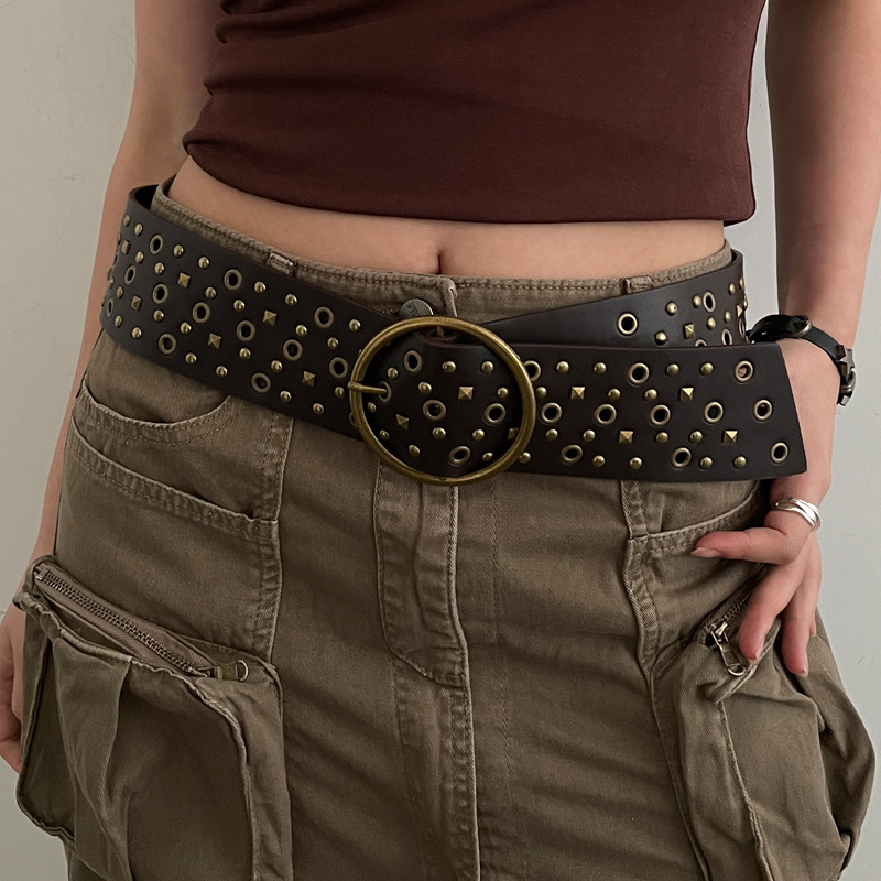 American Retro Belt for Women, Suitable for Dresses, Waist-Cinching Decoration, Sweater, Suit, Studded Leather Belt, Wide Punk-Style Waist Belt American Retro Belt for Women, Suitable for Dresses, Waist-Cinching Decoration, Sweater, Suit, Studded Leather Belt, Wide Punk-Style Waist Belt