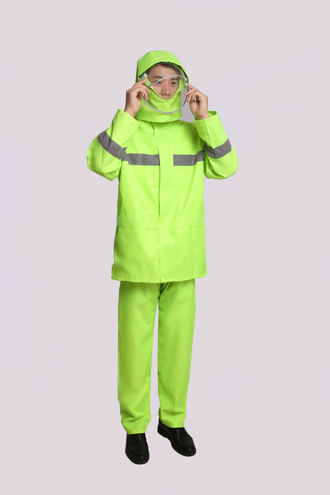 Conjunto de impermeable y pantalones de lluvia fluorescentes verdes al por mayor para servicios de saneamiento y tráfico, patrullaje de seguridad, protección de rescate, impermeables y gruesos.