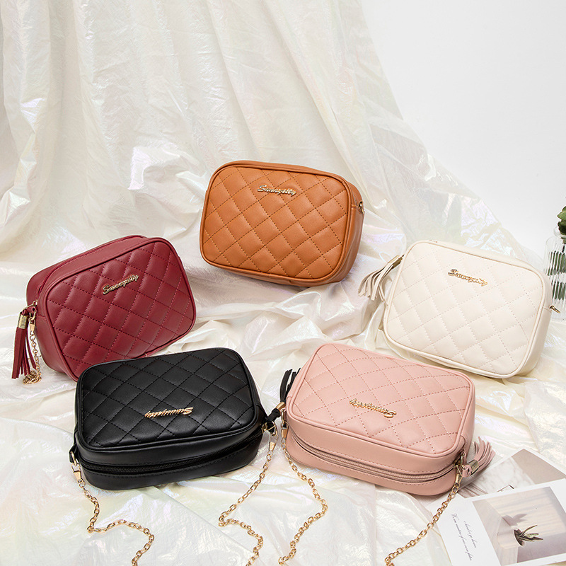 Classic Embroidery Bag 2025Bags New Quilted Camera Bag Cheap Wholesale Tassel Chain Bag Popular Crossbody Bag