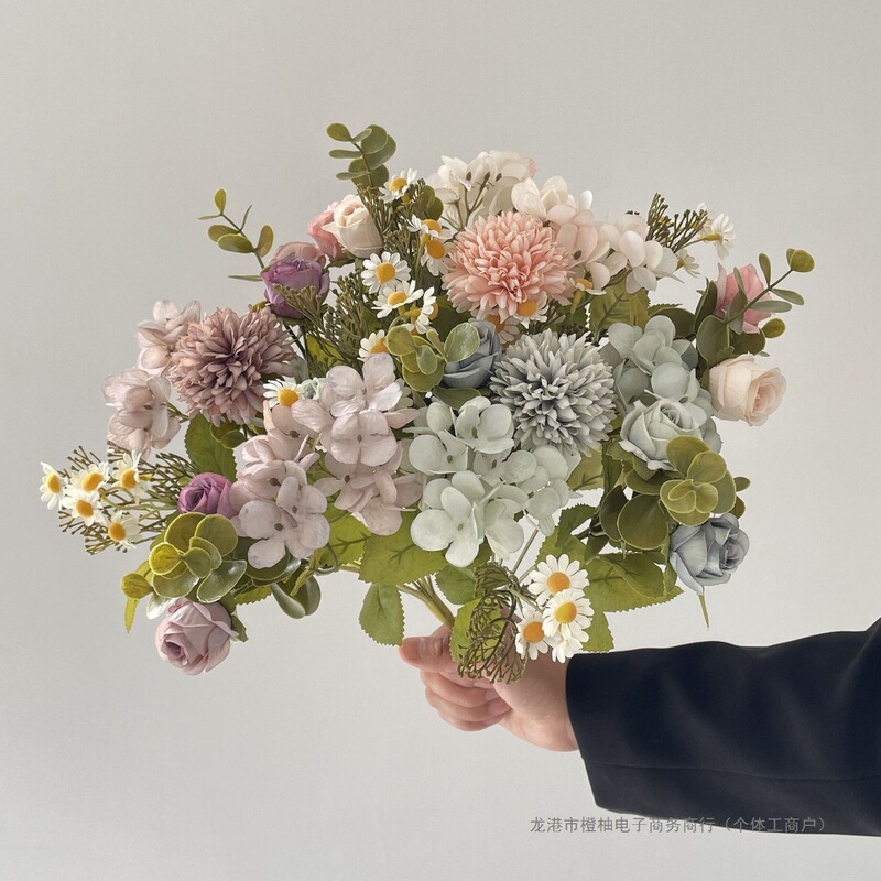 Light Luxury Chamomile Rose Artificial Flower Artificial Flower Decoration Dining Table Living Room Bedroom High-End Flower Arrangement Decoration Bionic Bouquet