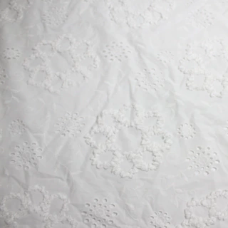 爆款晚礼服舞蹈服布 棉布打孔绣礼服布 可观厂3D立体绣鱼尾裙面料