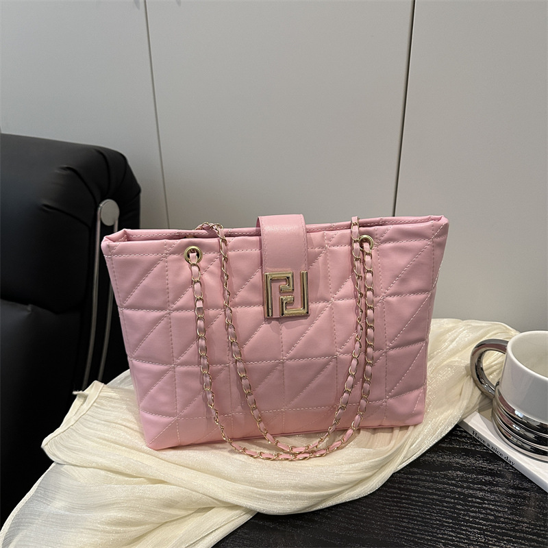 Bolso grande casual mujer simple aire occidental cadena de costura bolso de hombro 2025 verano nuevo bolso de alta capacidad