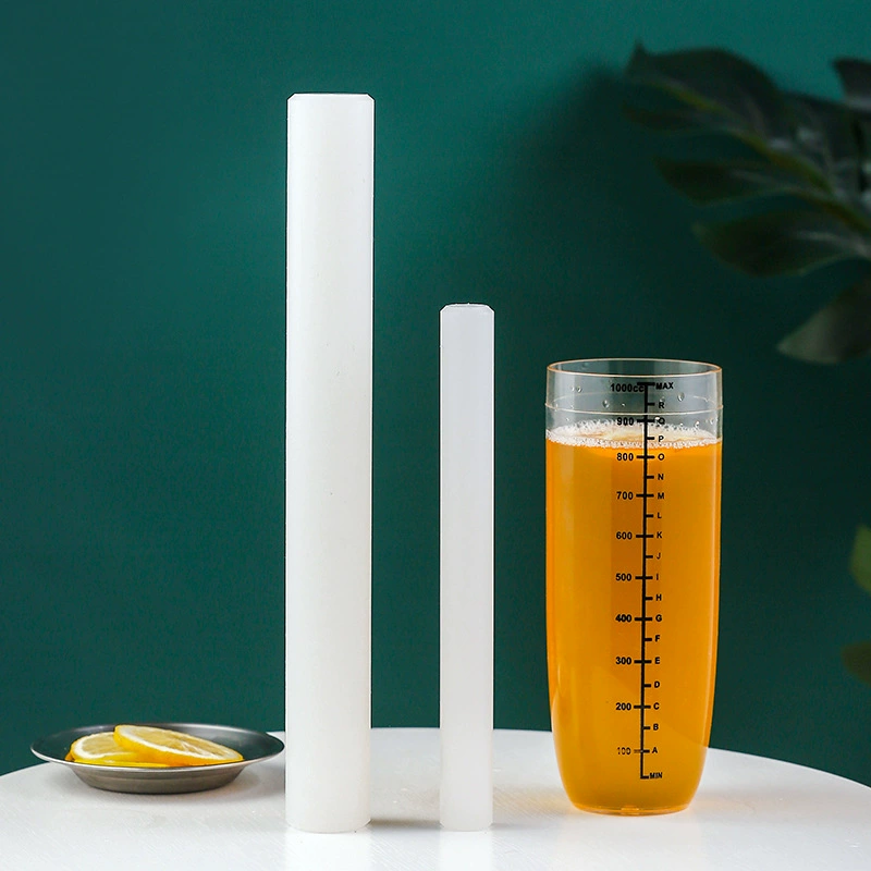 Lemon milk tea, shaker, mixing stick