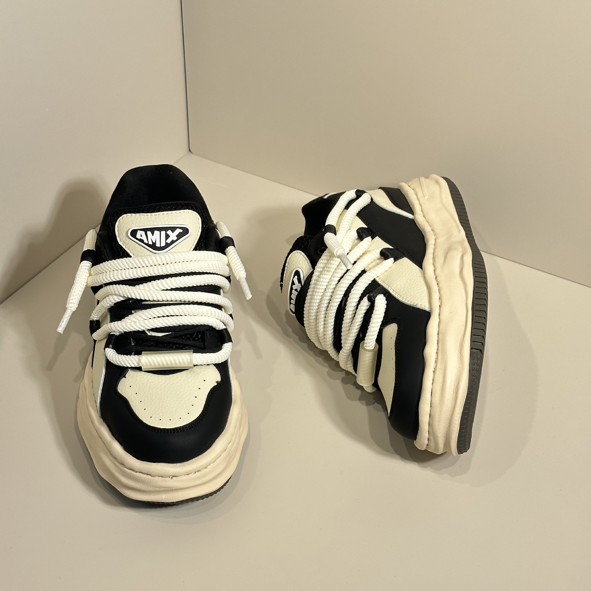 Nieuwe 7 cm onzichtbare toename schuimoplossing casual met interne hoogteverhoging, kleine witte schoenen, veelzijdig_voghion.com