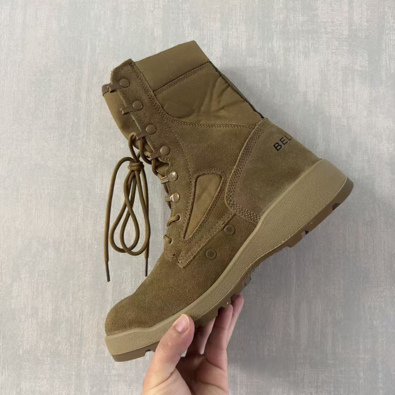 Nuevas tácticas de comercio exterior transfronterizo zapatos de montaña de guerra especial desértico marrón desgaste alta botas de nieve a través de la carretera