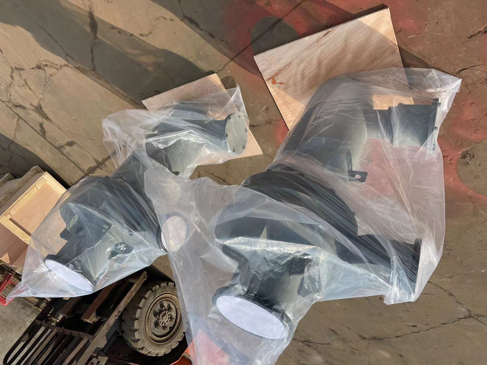 大连屏蔽泵维修厂家供应大连帝国屏蔽电泵安徽屏蔽泵叶轮轴承轴套