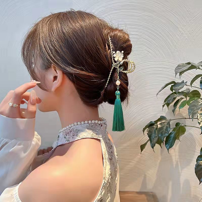 D2FABFBA86744A8CA7E5469FA2BB55