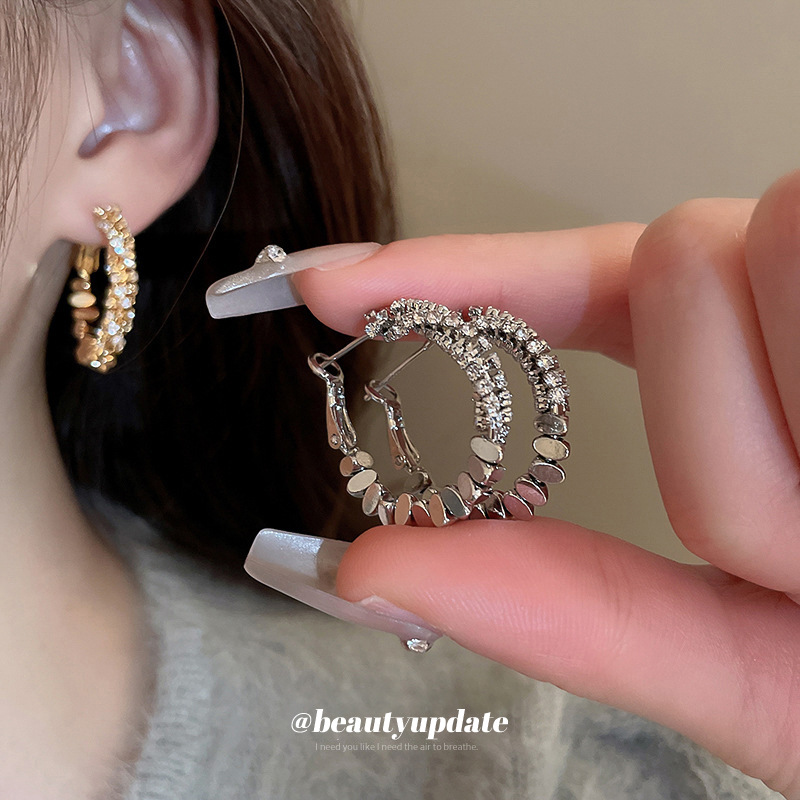 Aguja de plata circón roto círculo de plata pendientes geométricos nicho temperamento luz estilo de lujo pendientes personalidad simple pendientes del todo-fósforo para las mujeres