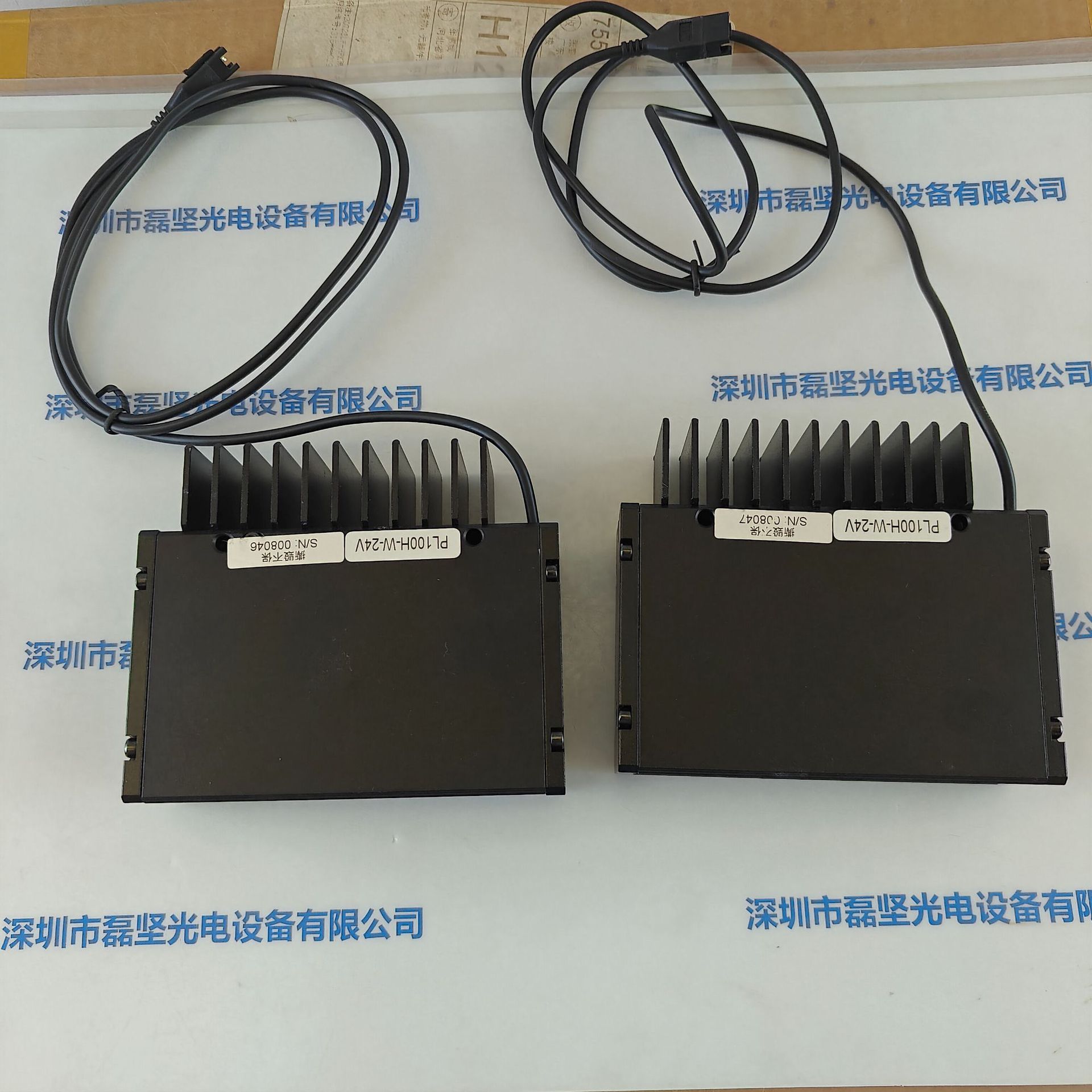 磊坚   光源 PL100H-W-24V