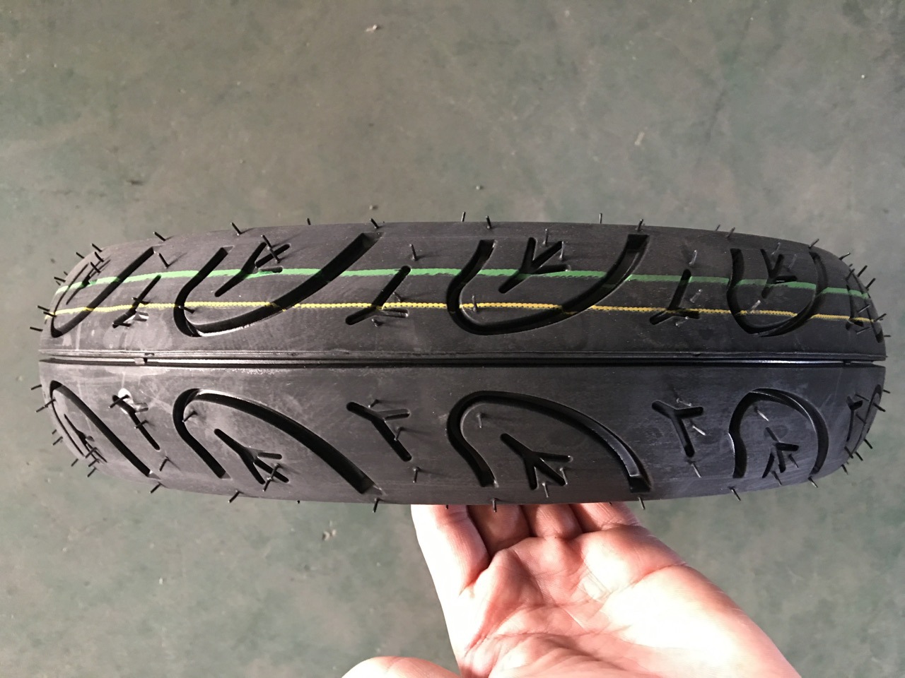 80 90-10摩托车外胎motorcycle Tyre motorcycle tire 摩托车轮胎