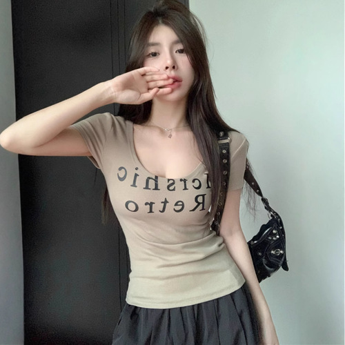 Ins Personality Pure Desire Hot Girl U-Neck Short-Sleeve T-Shirt for Women Summer Retro Fitted Slimming Short-Sleeve Top Women's T-Trend