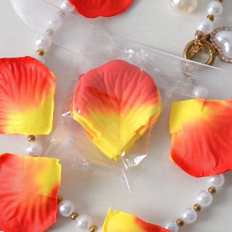 Simulación de pétalos de rosas dulces 100 piezas de tela no tejida propuesta de matrimonio de la atmósfera de cumpleaños esparcida a mano