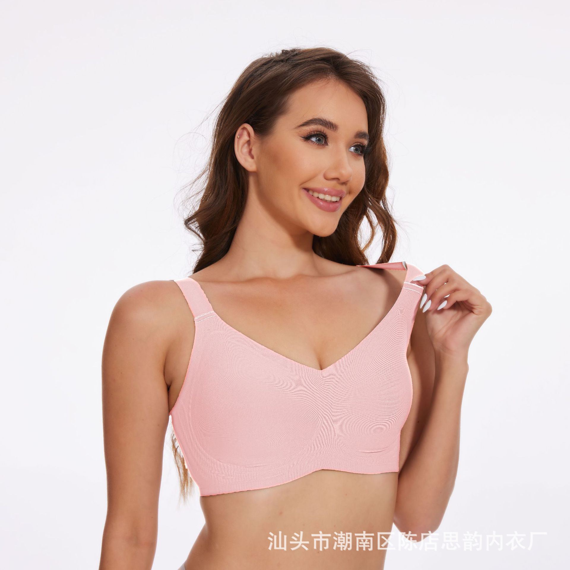 Transfronterizos para Amazon venta caliente nuevo tipo de bra sin anillo de acero ropa interior diaria adhesivo sin marca comercio exterior tamaño europeo y americano