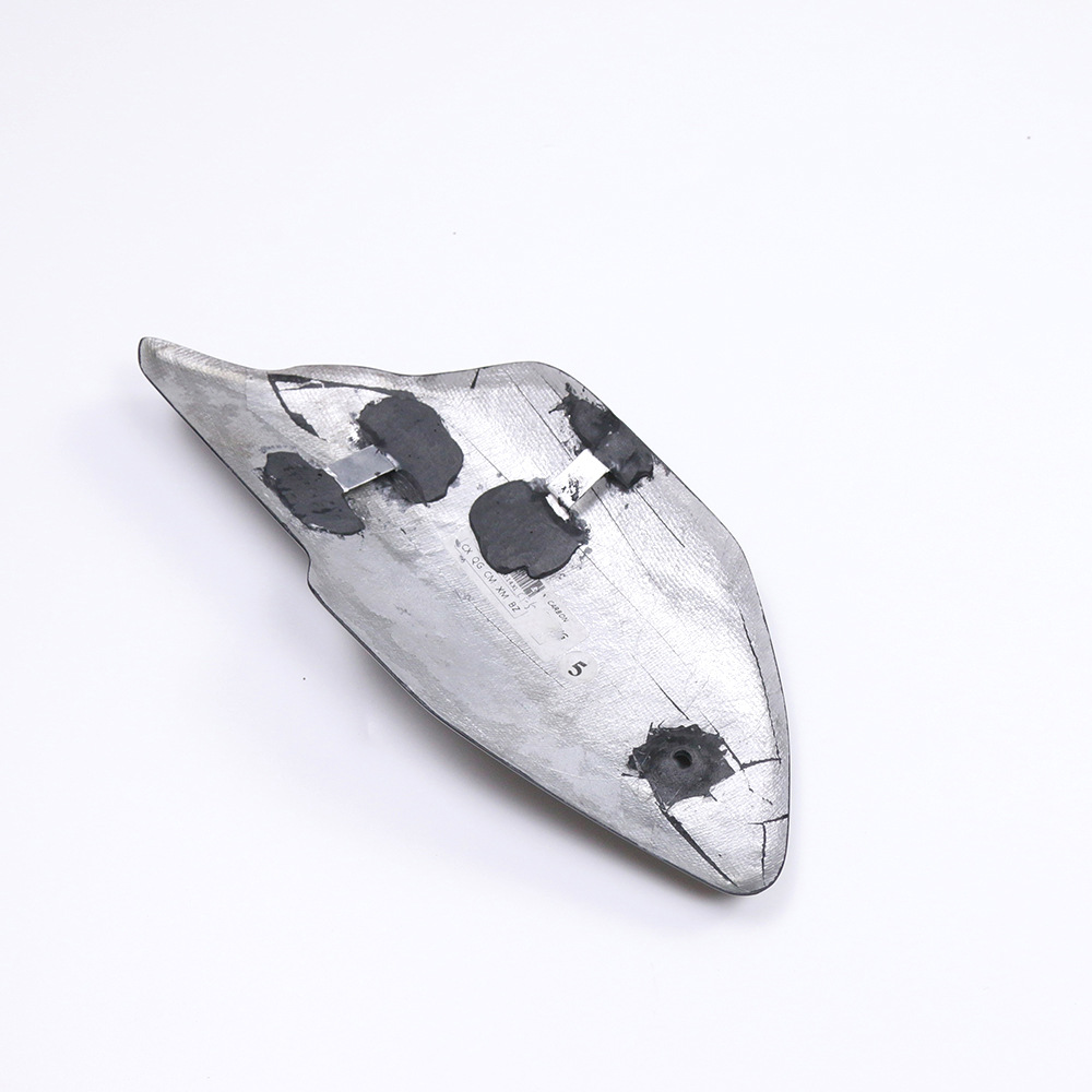 Suitable for CFMOTO spring wind 800NK sharp + motorcycle carbon fiber shell modification Accessories exhaust pipe cover