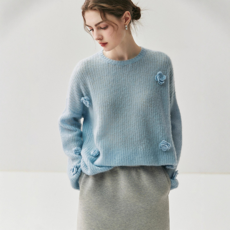Super Stylish Floral Silk Goat Sweater 2025 Autumn and Winter New Round Neck Women's Off-Shoulder Loose Knitted Sweater Thin Style Super Stylish Floral Silk Goat Sweater 2025 Autumn and Winter New Round Neck Women's Off-Shoulder Loose Knitted Sweater Thin Style
