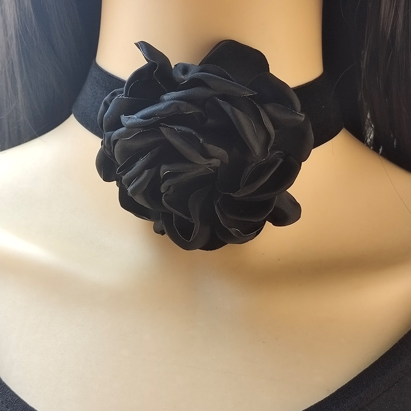 Cute Sweet Flower Cloth Women's Choker display picture 3