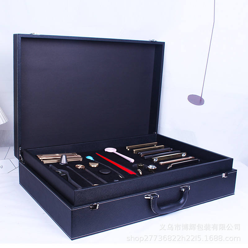 门窗配件样品箱 金属门把手皮箱 铝合金装饰线条样板展示盒色卡箱