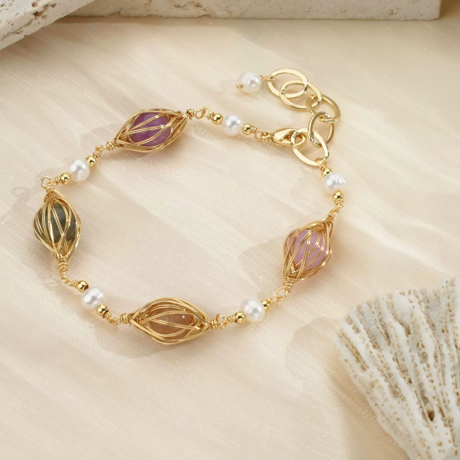 源头工厂天然珍珠多色石绕线手链手饰防水防敏饰品跨境批发爆款